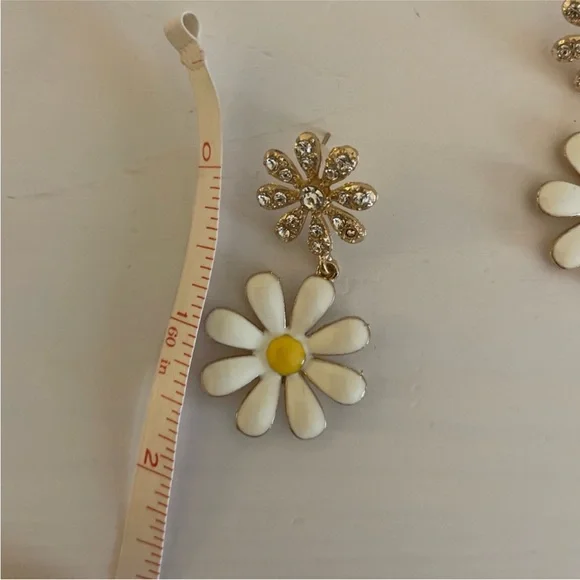 Daisy Drop Earrings in Gold and White - Picture 8 of 8